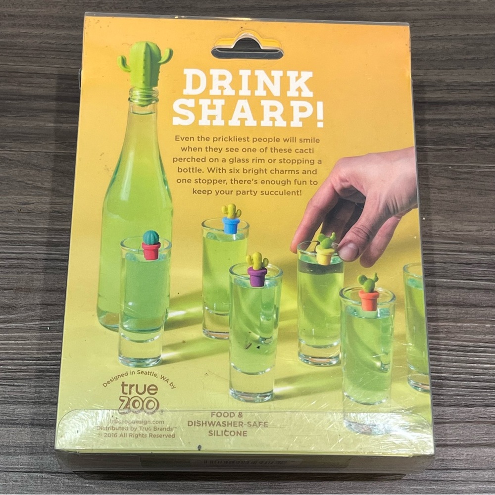 True Zoo Cactus Themed 6 Silicone Drink Charms And Bottle Stopper New Open Box - Picture 9 of 15